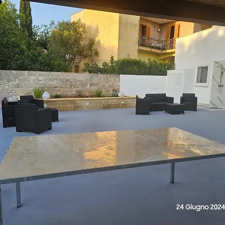 Villa The Glass Santa Maria Al Bagno