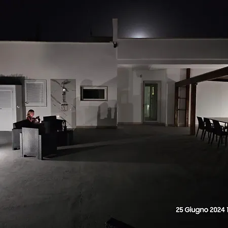 Villa The Glass Santa Maria Al Bagno